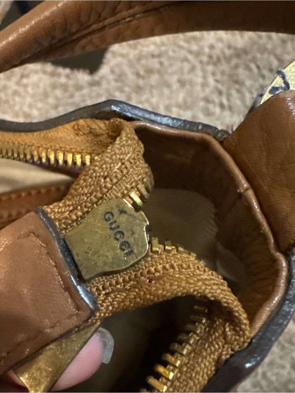 Gucci Beige and Brown GG Canvas Hobo Shoulder Bag - Picture 8 of 9
